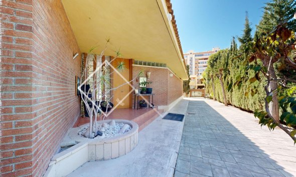  - Independent villa - San Juan de Alicante