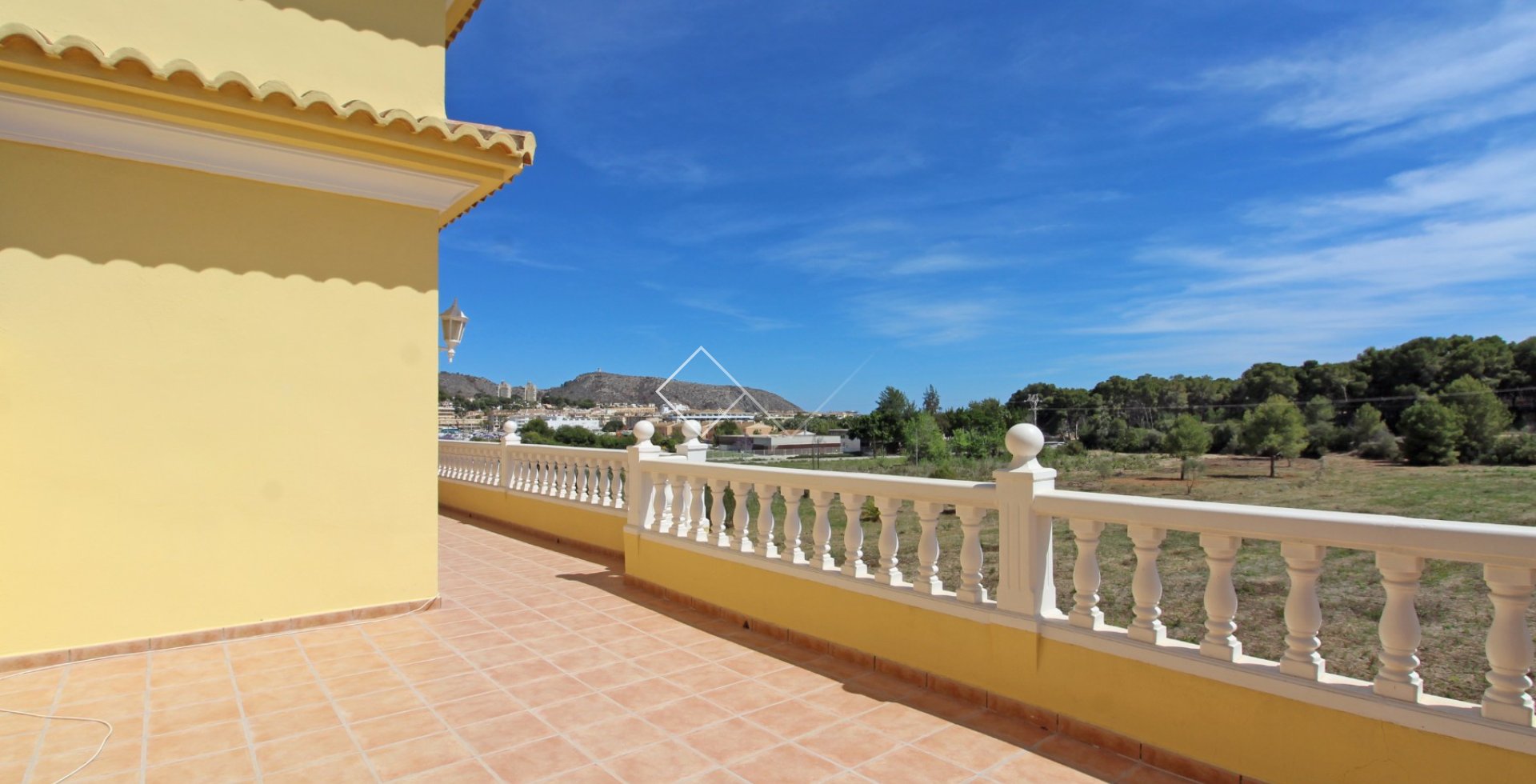 Resale - Villa - Moraira - Pinar de l'Advocat