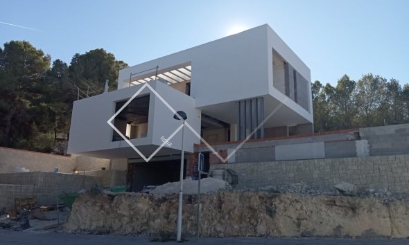 Resale - Villa - Moraira - Benimeit