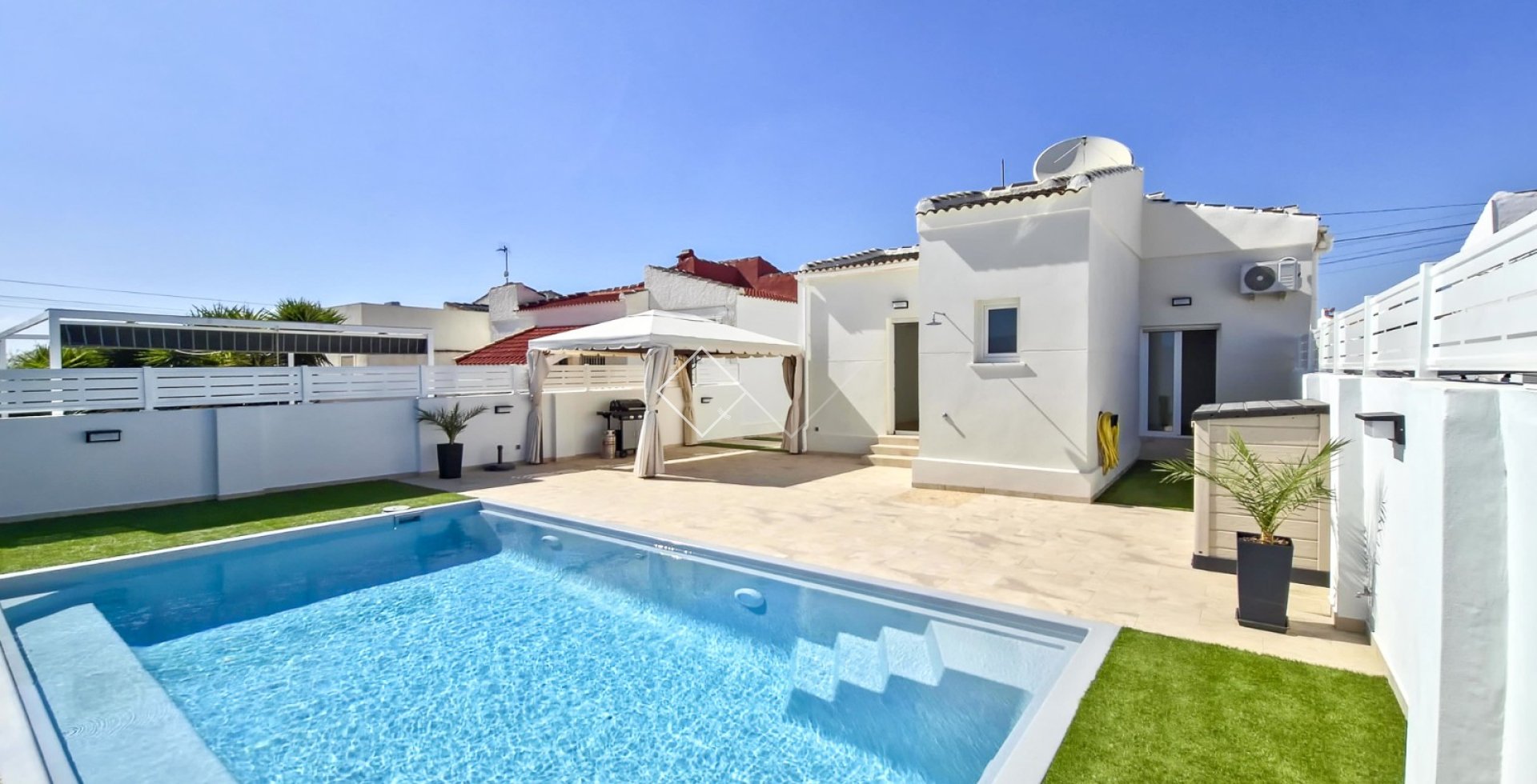  - Independent villa - Torrevieja - La Siesta - El Salado -  Torreta