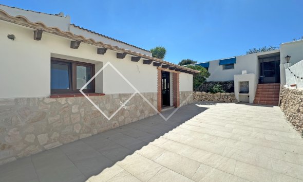 Resale - Villa - Moraira - Sabatera