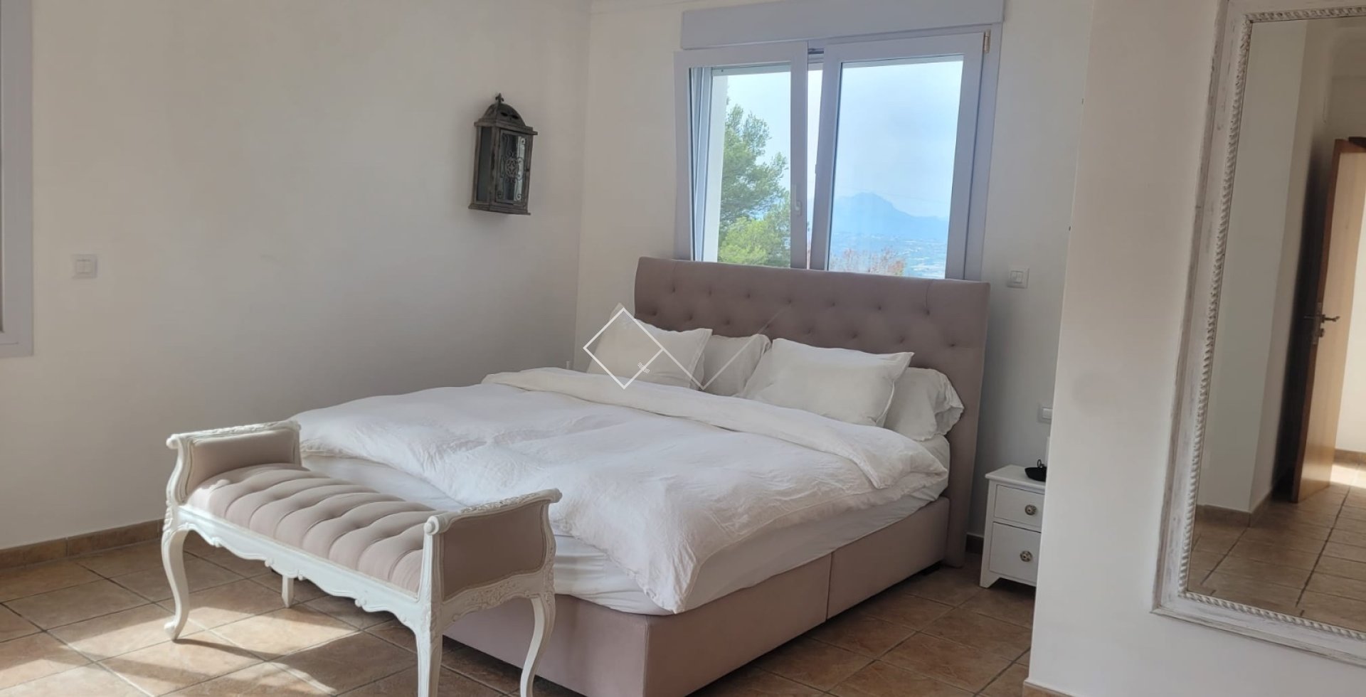 Resale - Villa - Benitachell