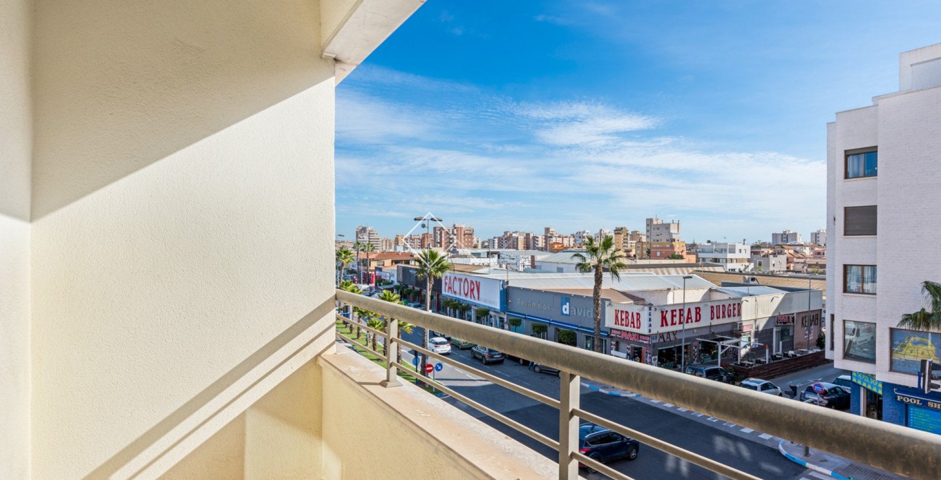  - Apartment / Flat - Torrevieja - Centro