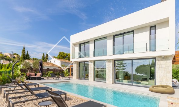 Resale - Villa - Benissa