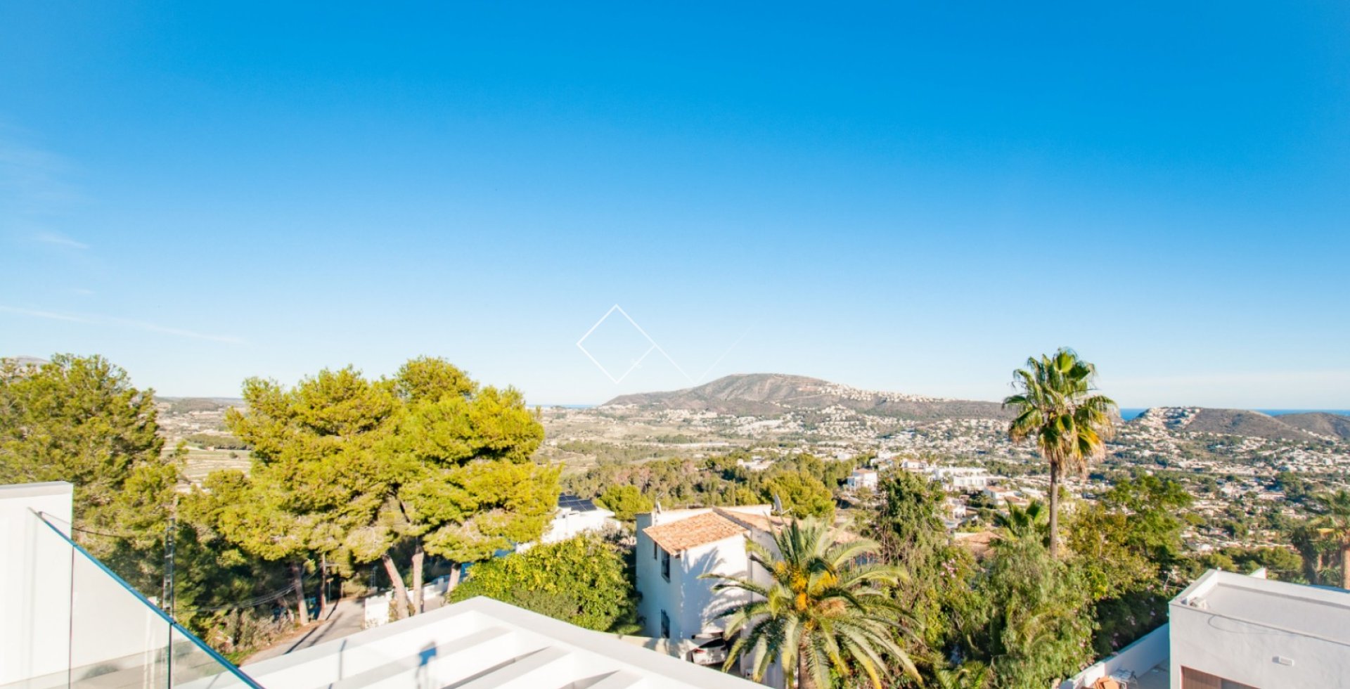 Resale - Villa - Moraira