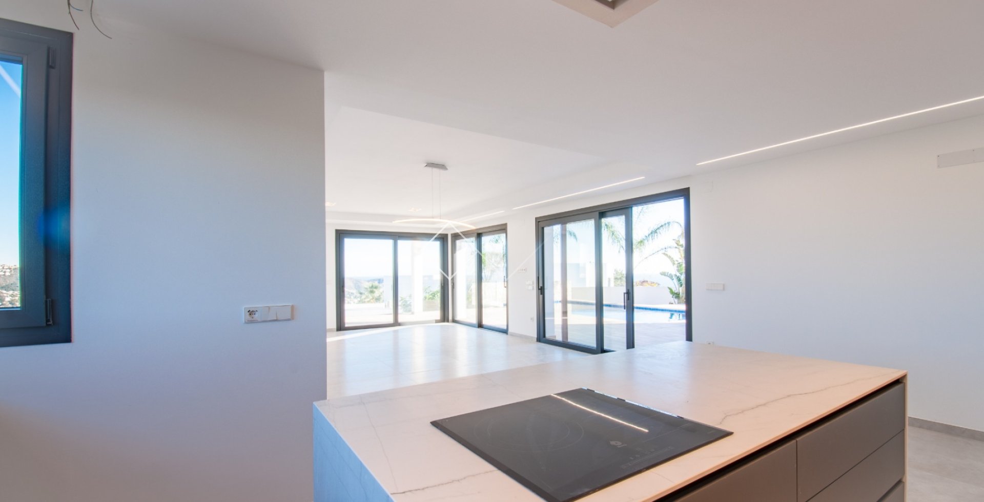 Resale - Villa - Moraira