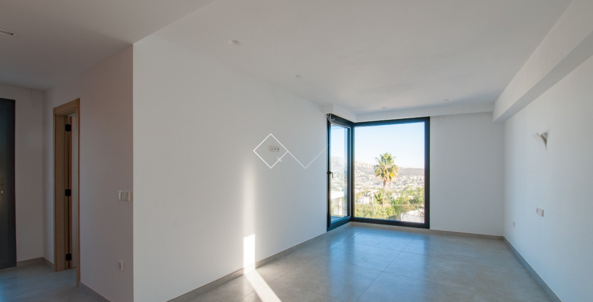 Resale - Villa - Moraira