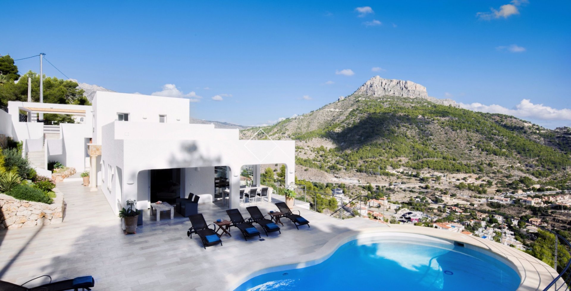 Resale - Villa - Calpe - Maryvilla