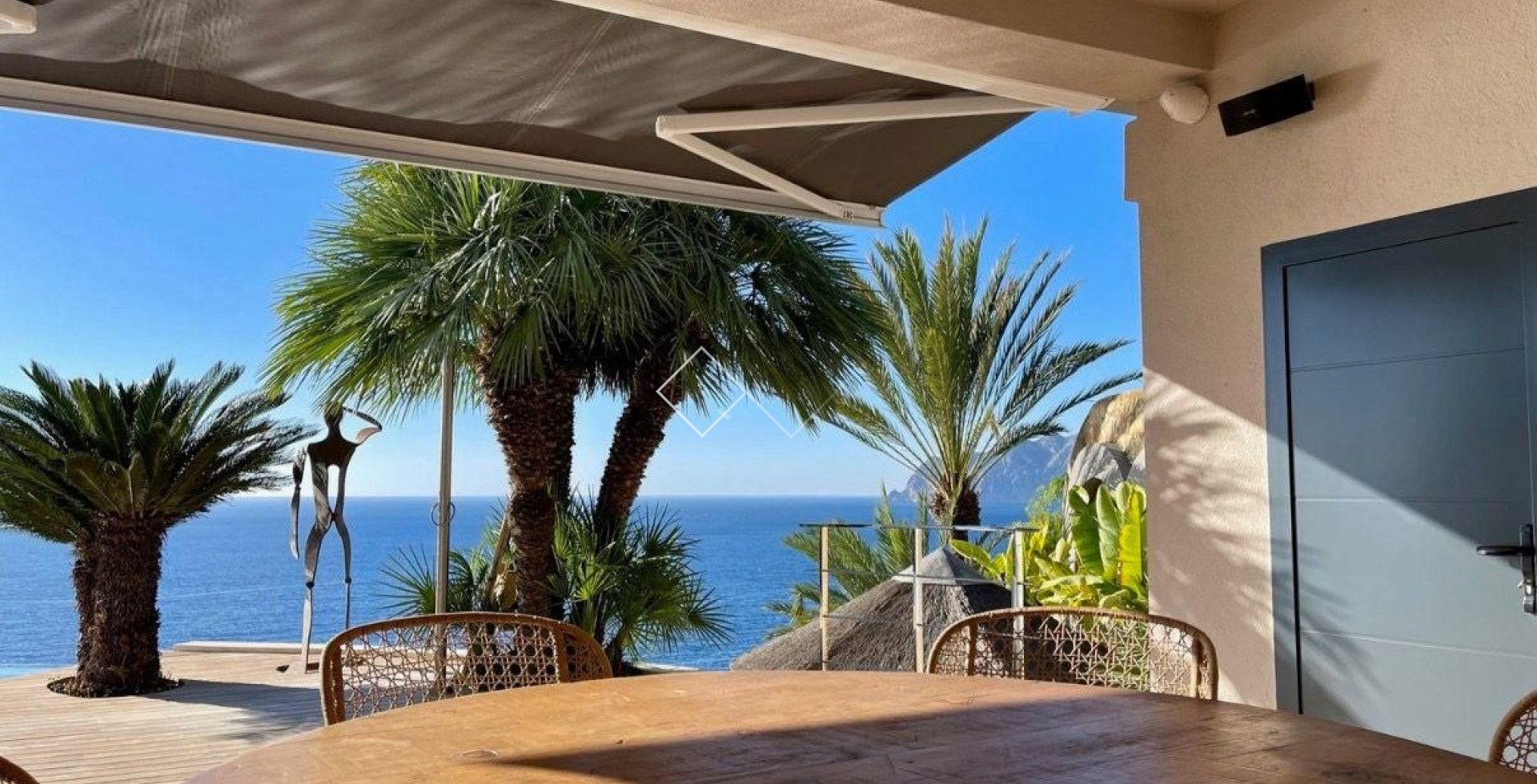 Resale - Villa - Moraira