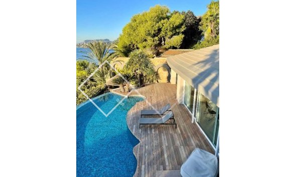 Resale - Villa - Moraira