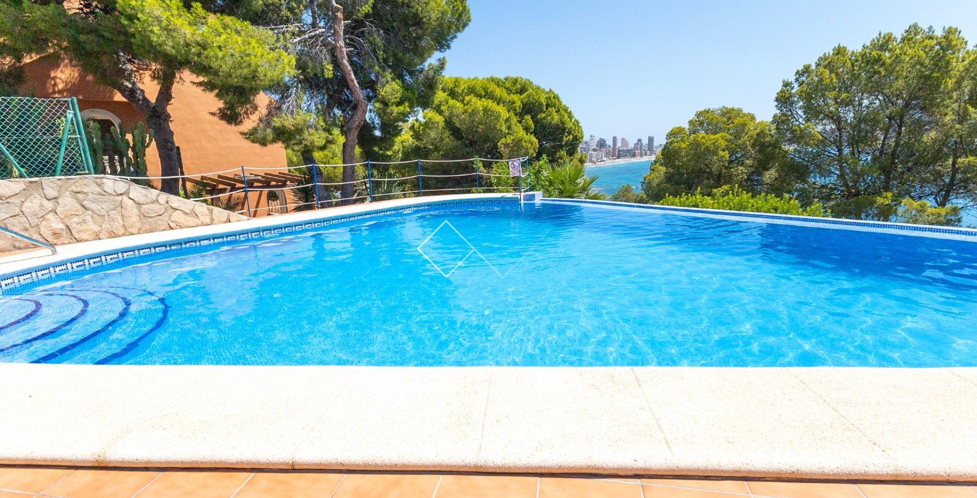 Resale - Attached house - Calpe - Partida Manzanera