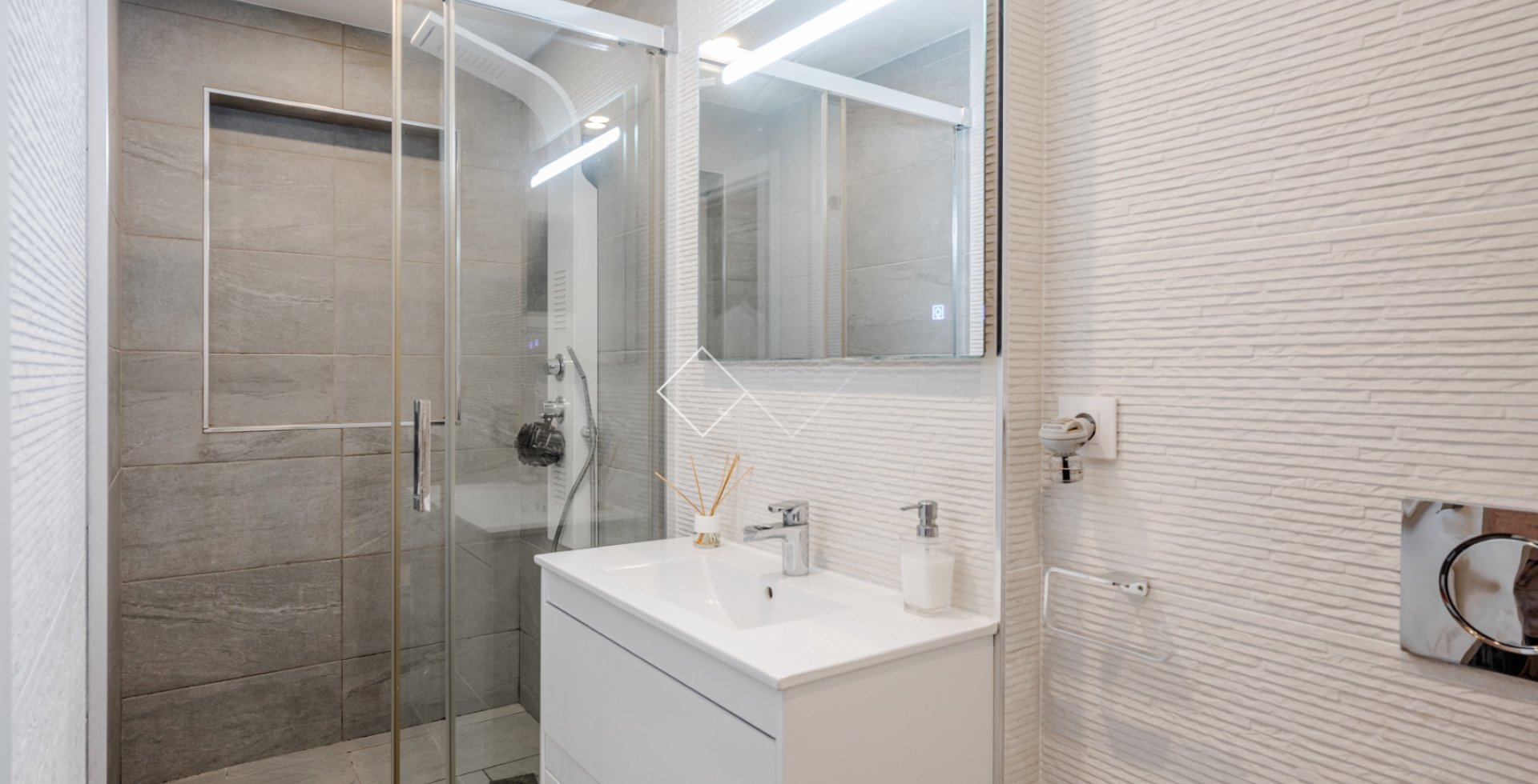 Resale - Villa - Benissa - Fanadix