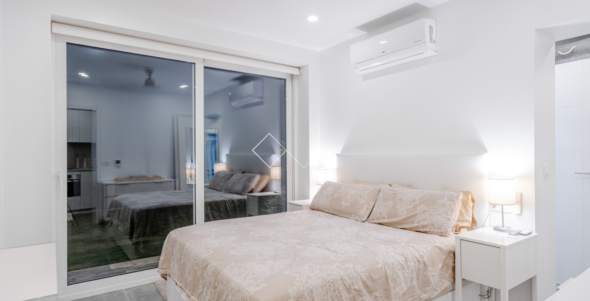 Resale - Villa - Benissa - Fanadix