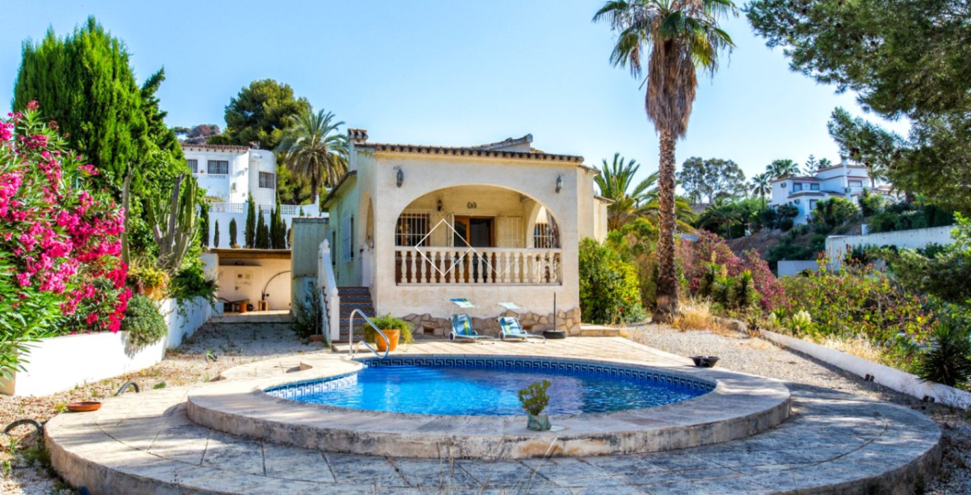 Resale - Villa - Calpe - La Empedrola