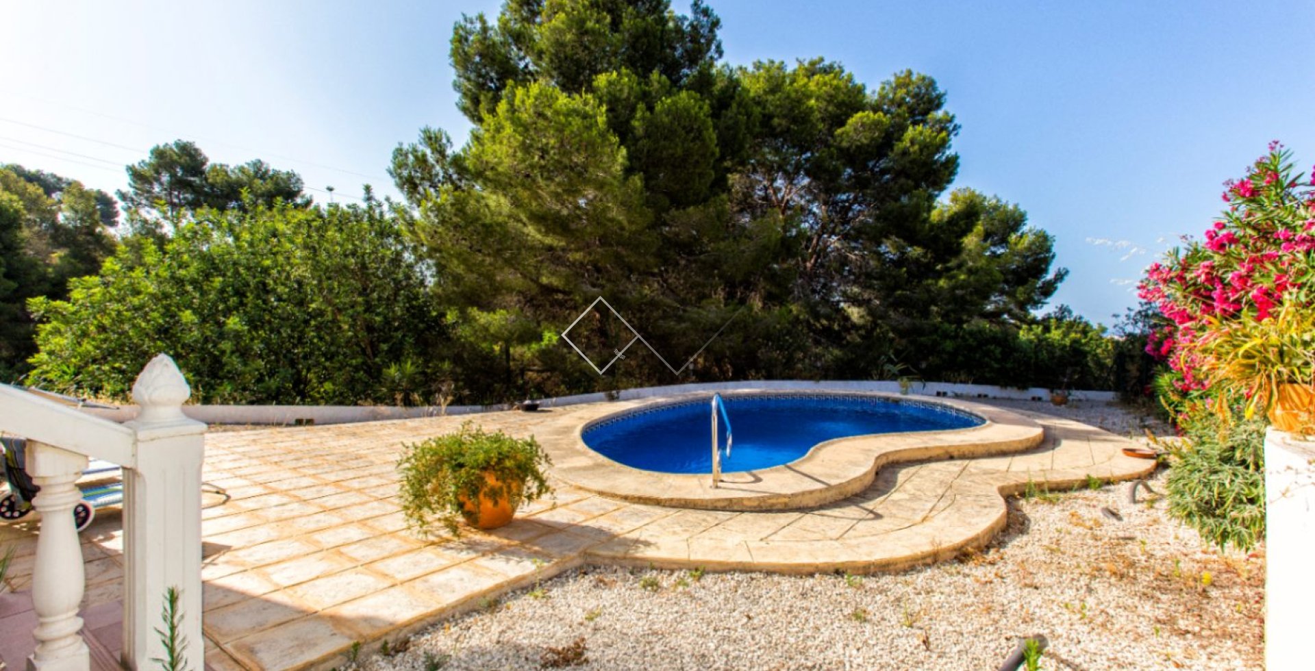 Resale - Villa - Calpe - La Empedrola