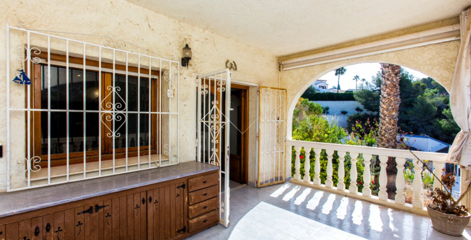 Resale - Villa - Calpe - La Empedrola