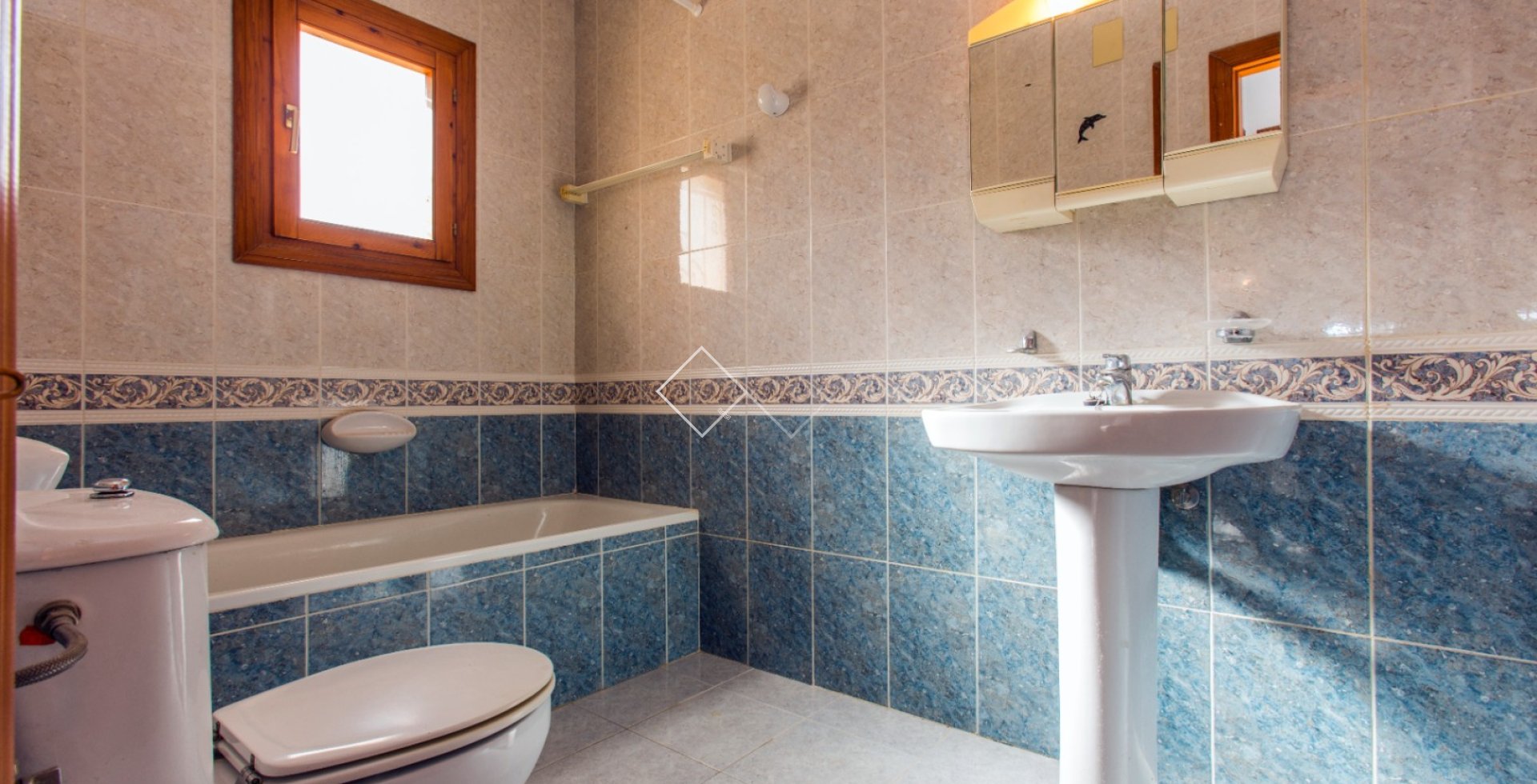 Resale - Villa - Calpe - La Empedrola