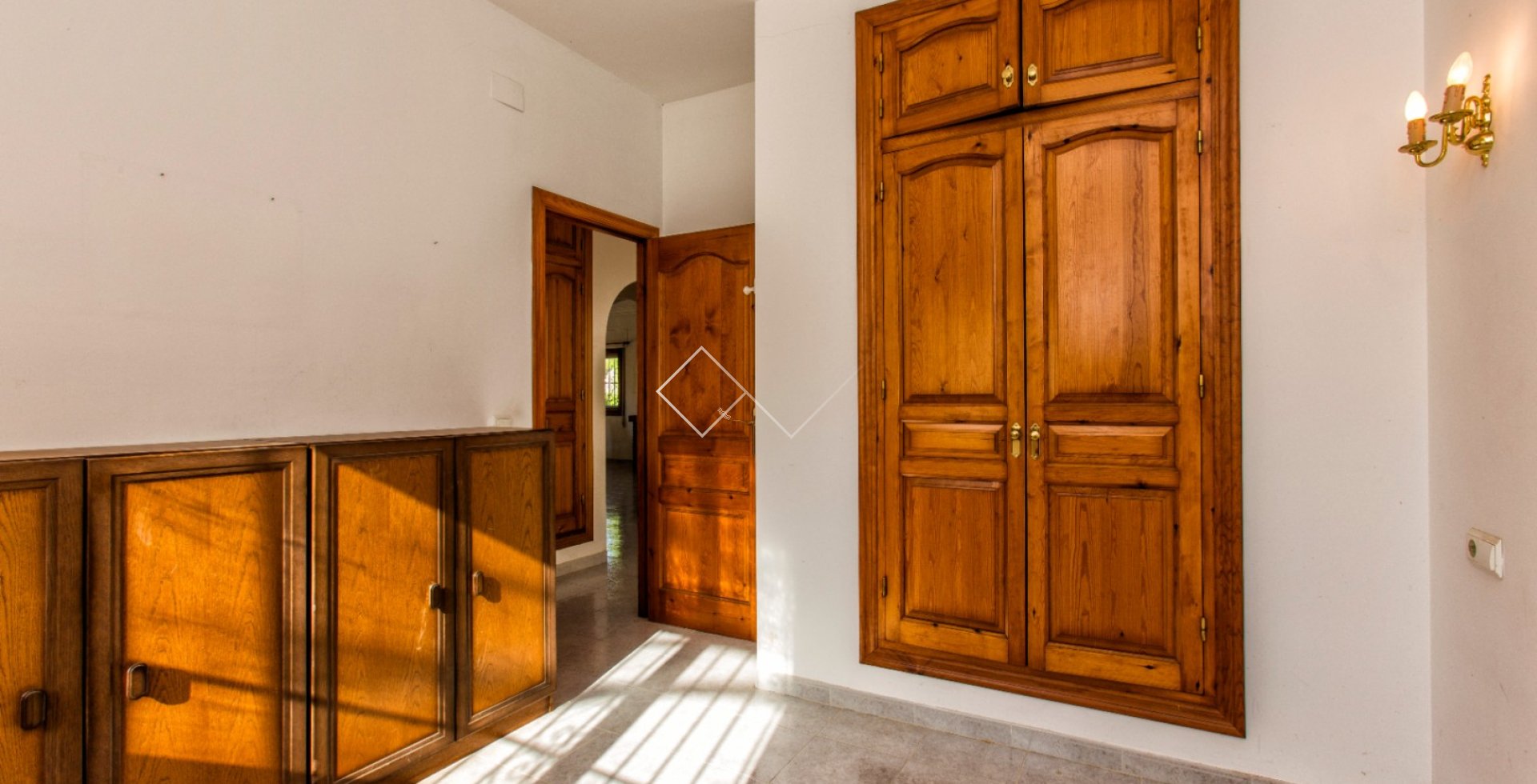 Resale - Villa - Calpe - La Empedrola