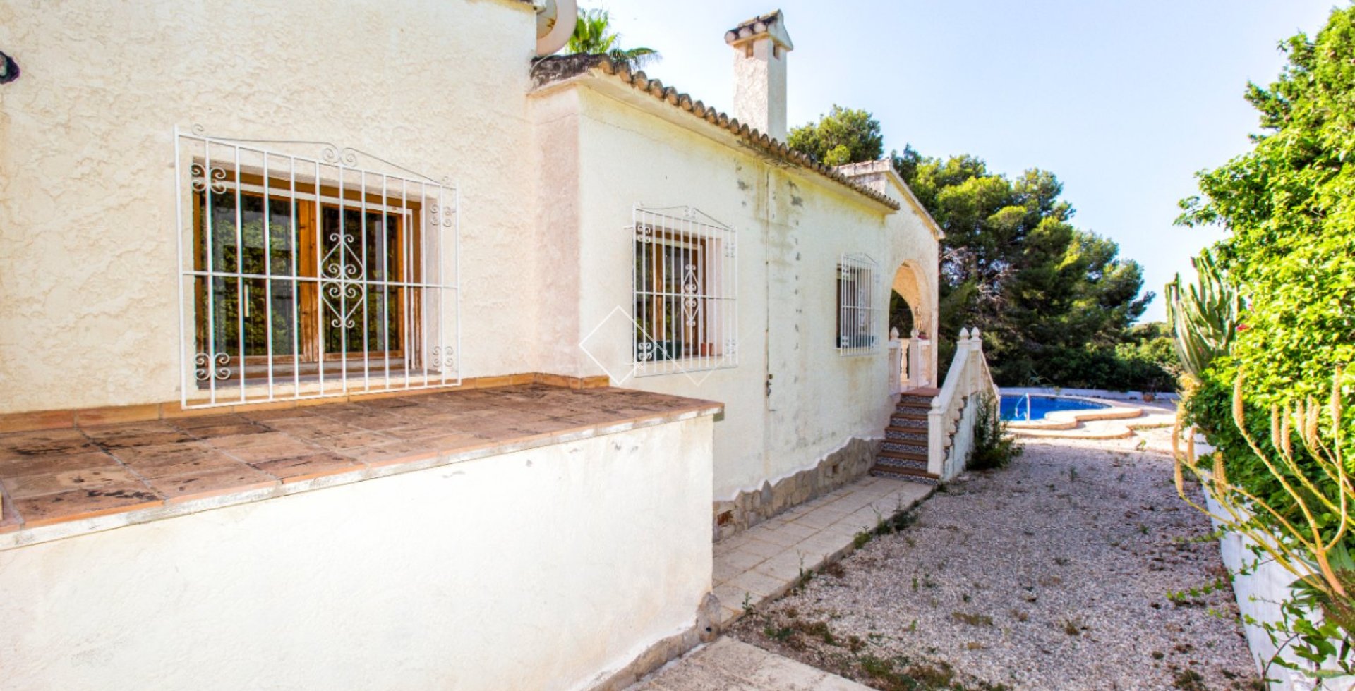 Resale - Villa - Calpe - La Empedrola
