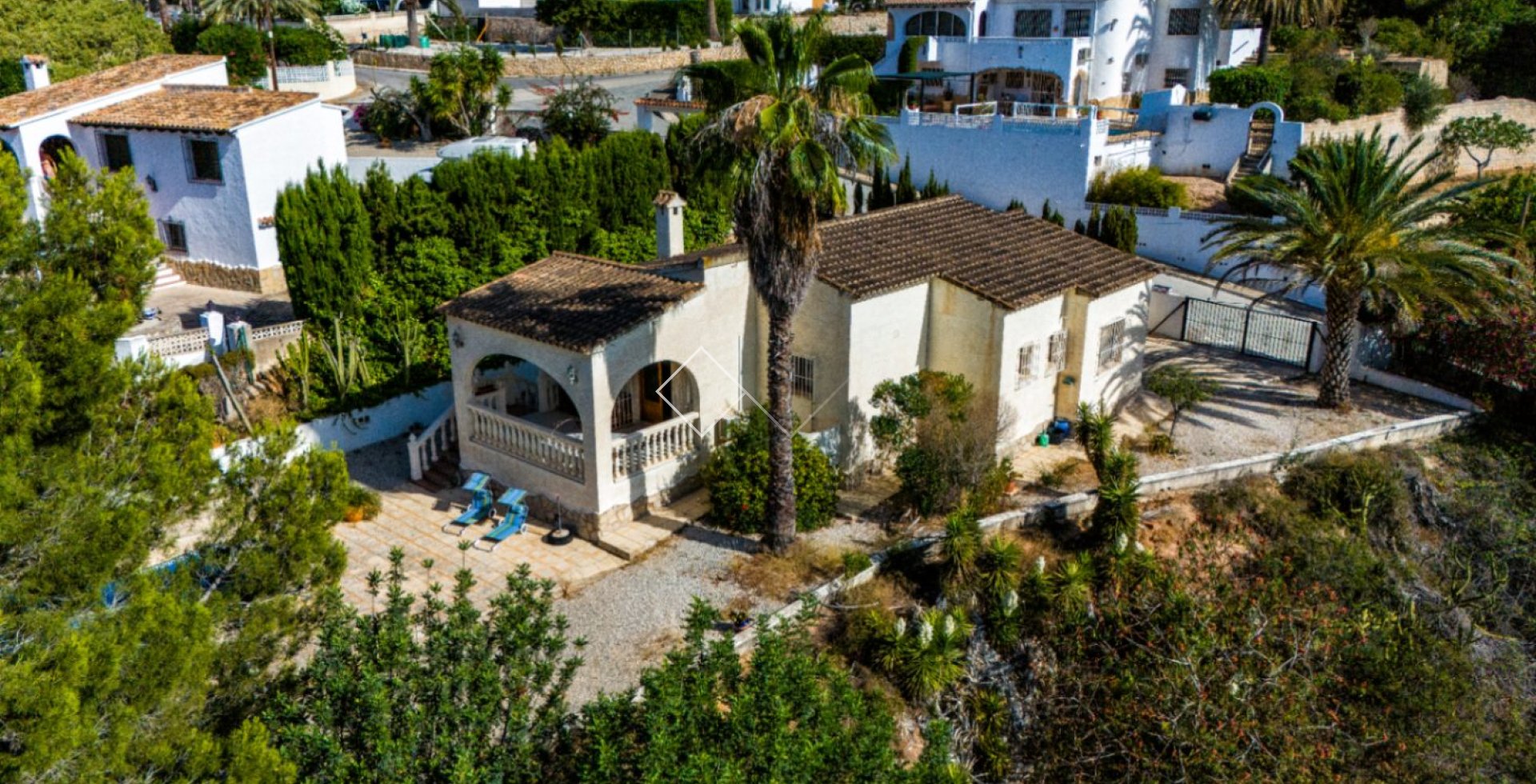 Resale - Villa - Calpe - La Empedrola
