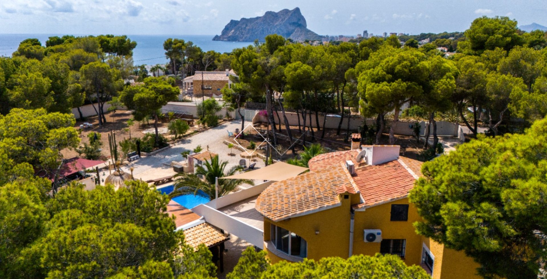 Resale - Villa - Benissa - La Fustera