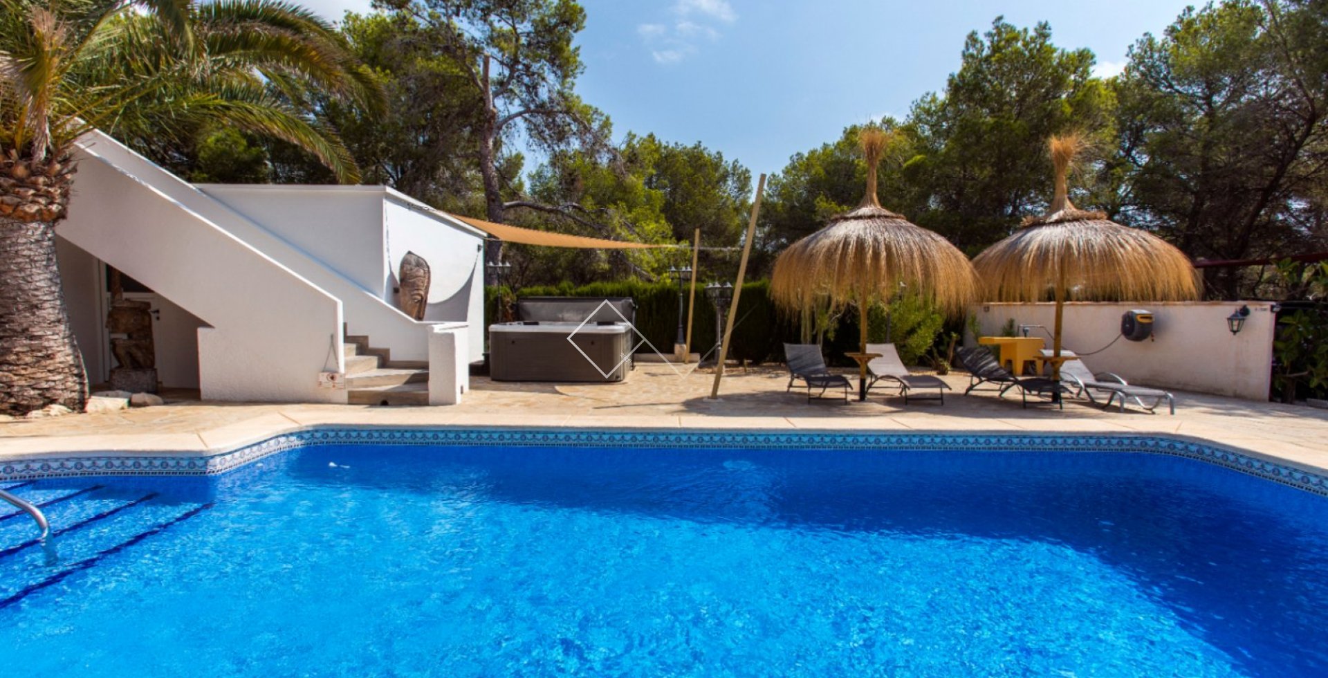 Resale - Villa - Benissa - La Fustera