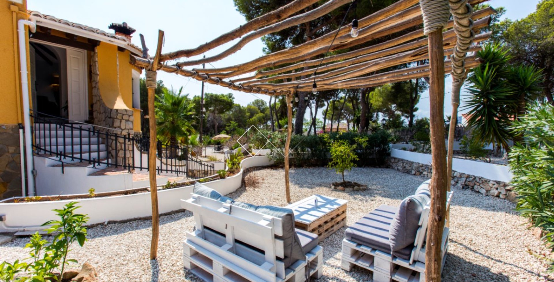 Resale - Villa - Benissa - La Fustera