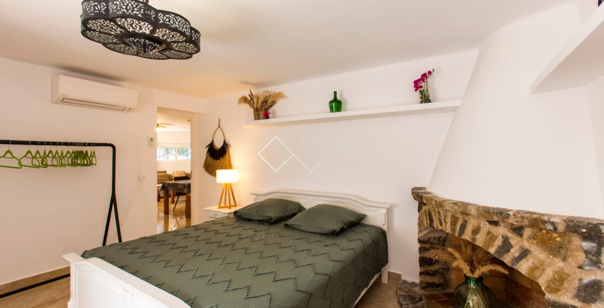 Resale - Villa - Benissa - La Fustera