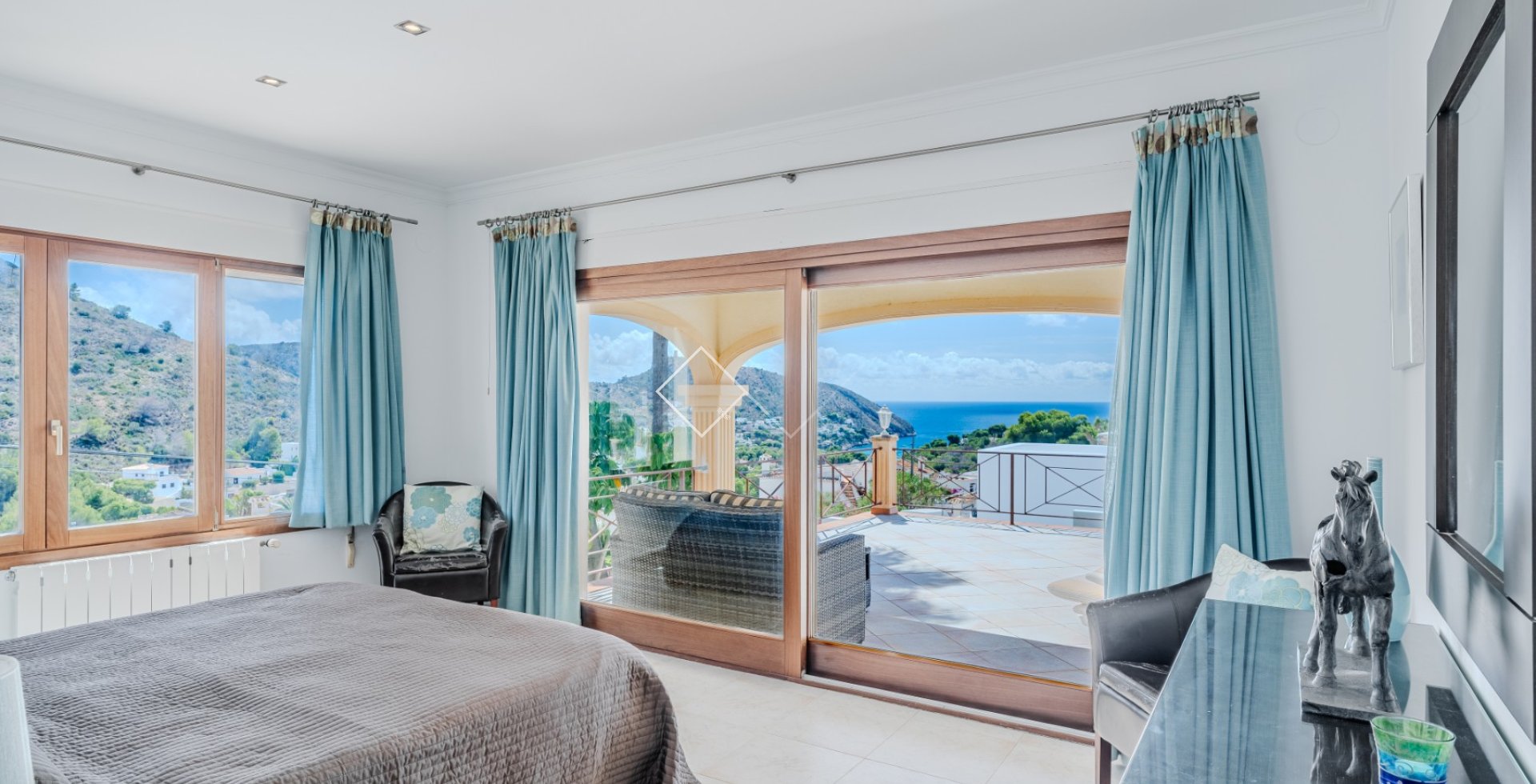 Resale - Villa - Moraira - La Arnella