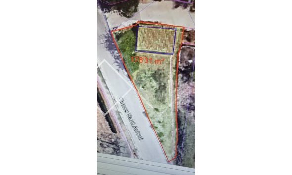  - Plots and Land - Murla