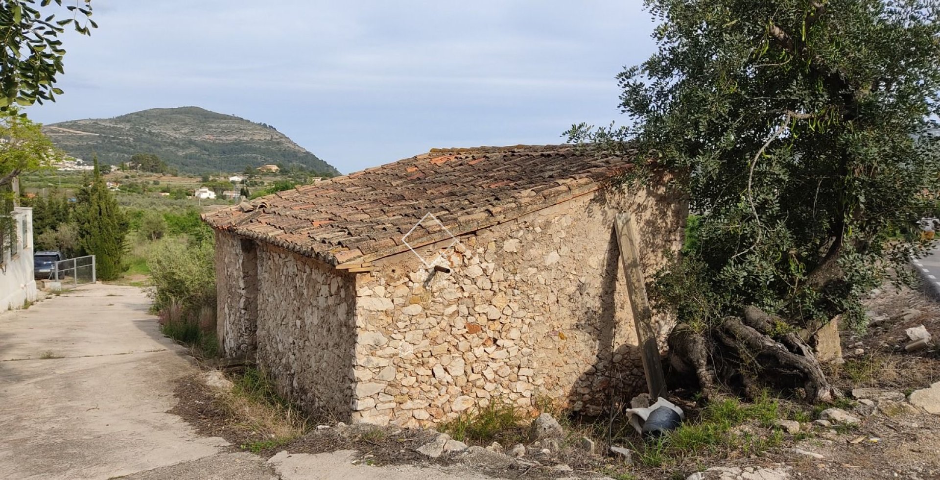  - Plots and Land - Murla