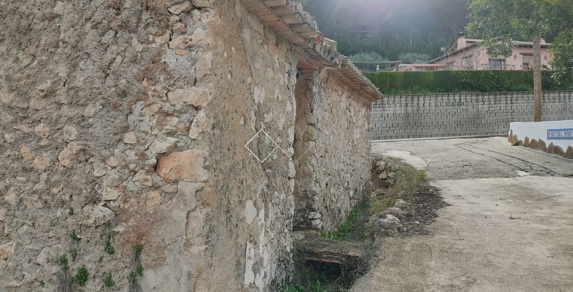  - Plots and Land - Murla