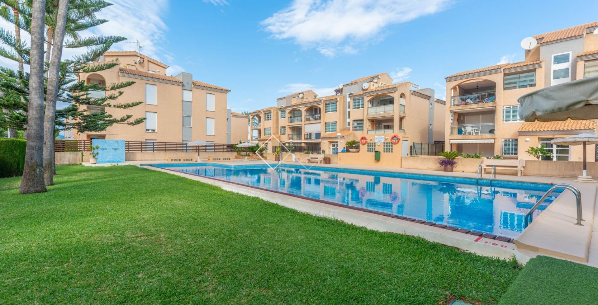 Resale - Apartment / Flat - Jávea/Xàbia - Montañar