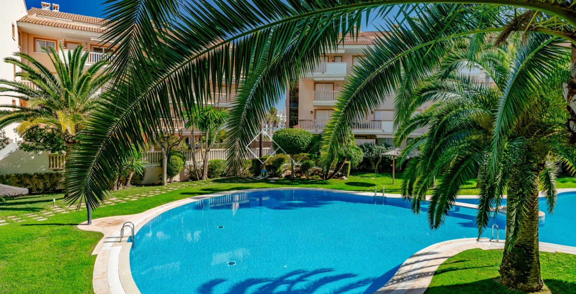Resale - Apartment / Flat - Jávea/Xàbia - El Arenal