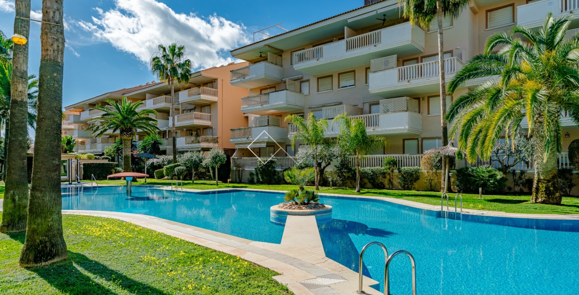 Resale - Apartment / Flat - Jávea/Xàbia - El Arenal