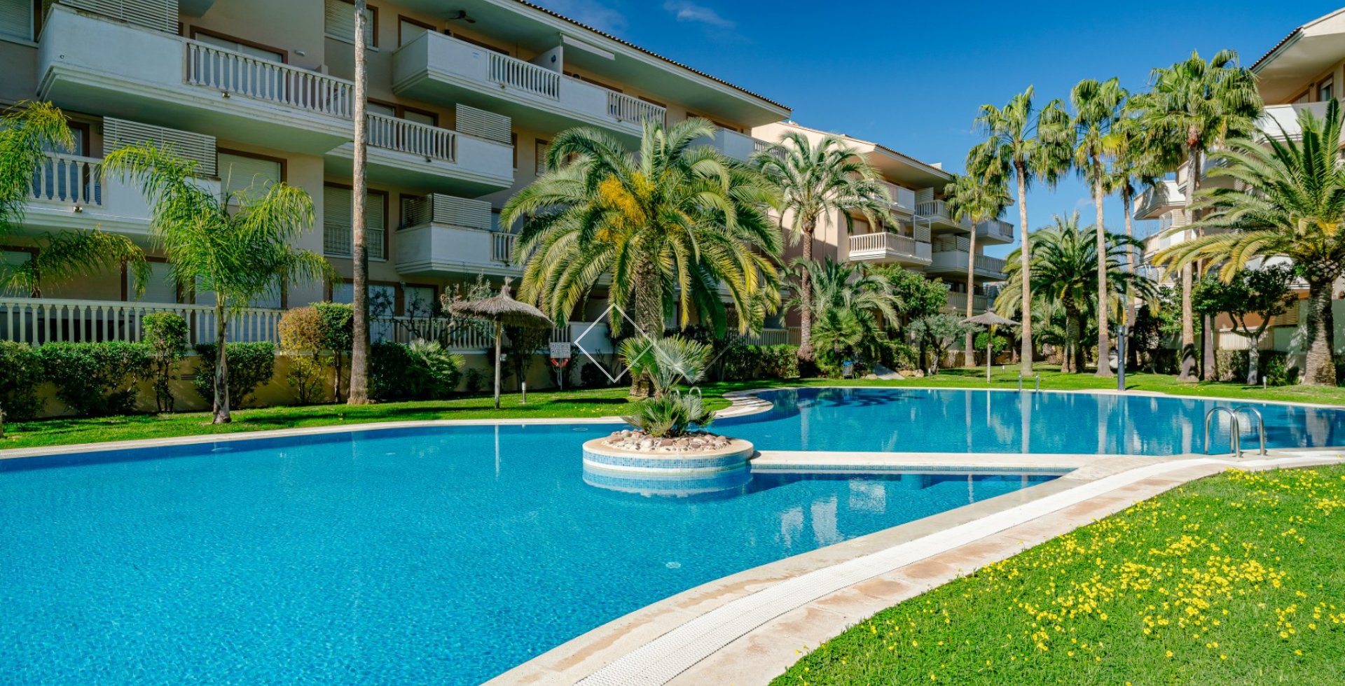 Resale - Apartment / Flat - Jávea/Xàbia - El Arenal