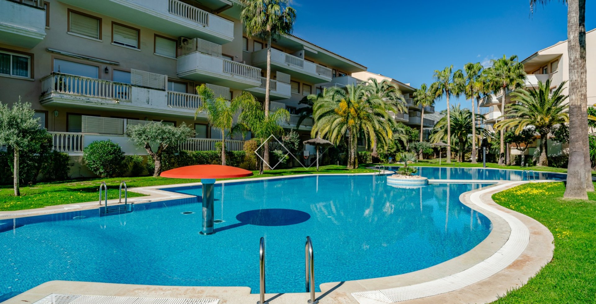 Resale - Apartment / Flat - Jávea/Xàbia - El Arenal