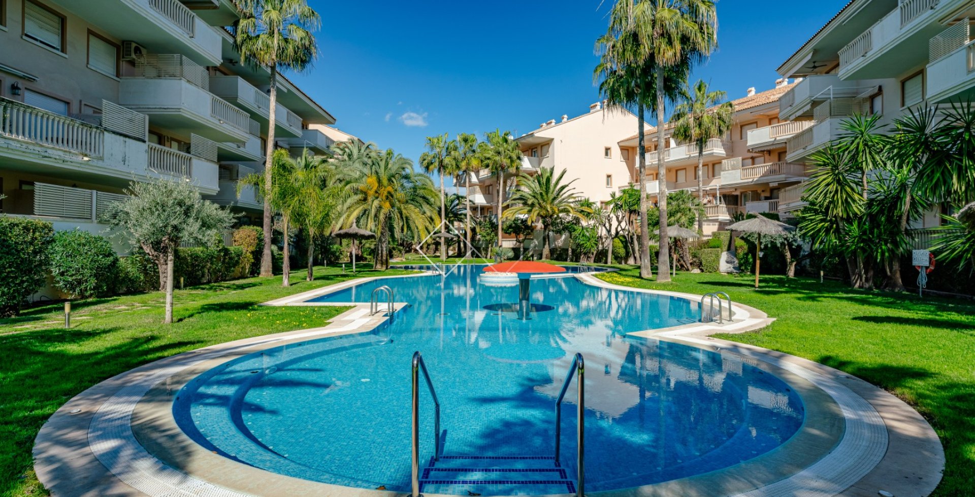 Resale - Apartment / Flat - Jávea/Xàbia - El Arenal