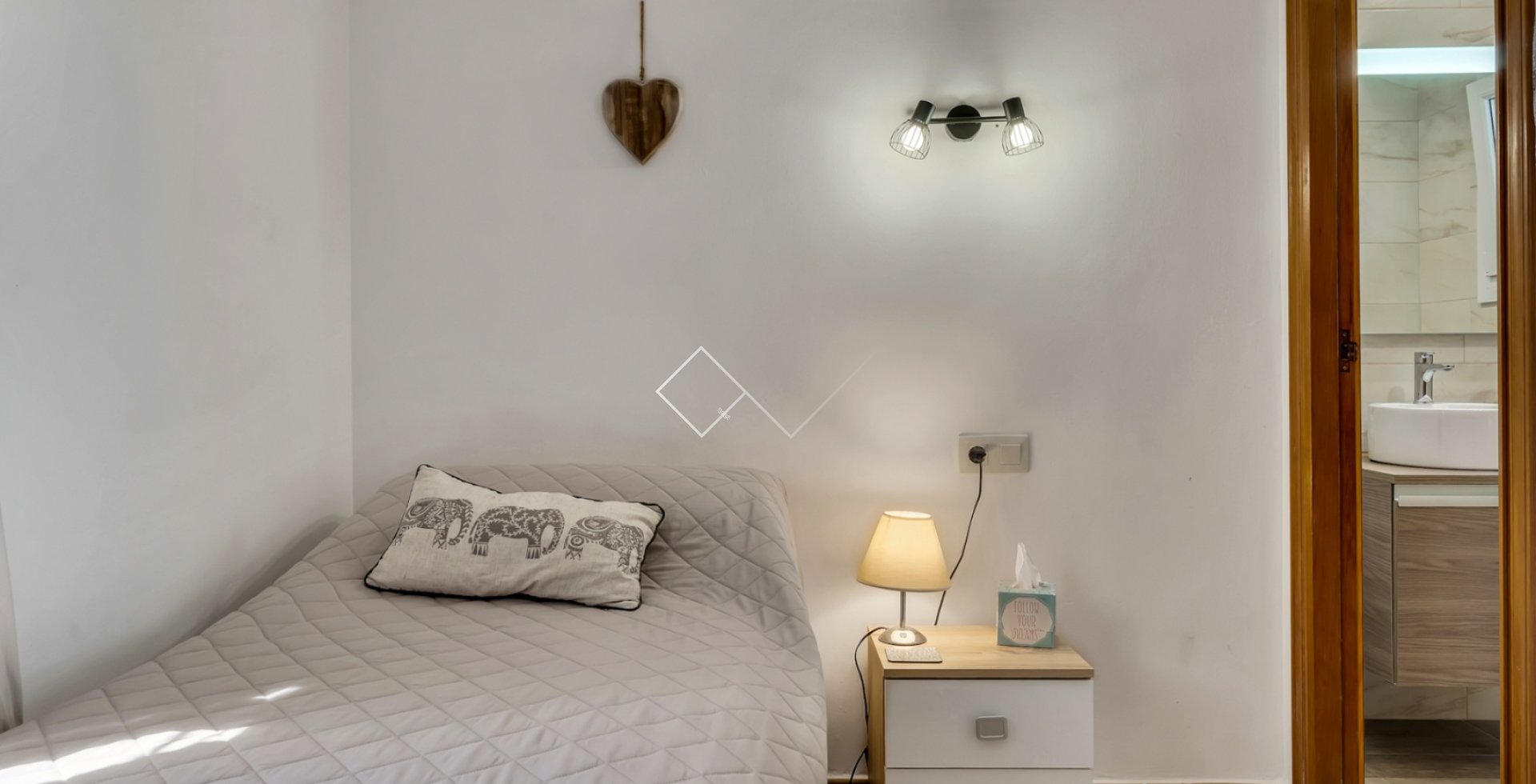 Resale - Villa - Benissa - La Fustera