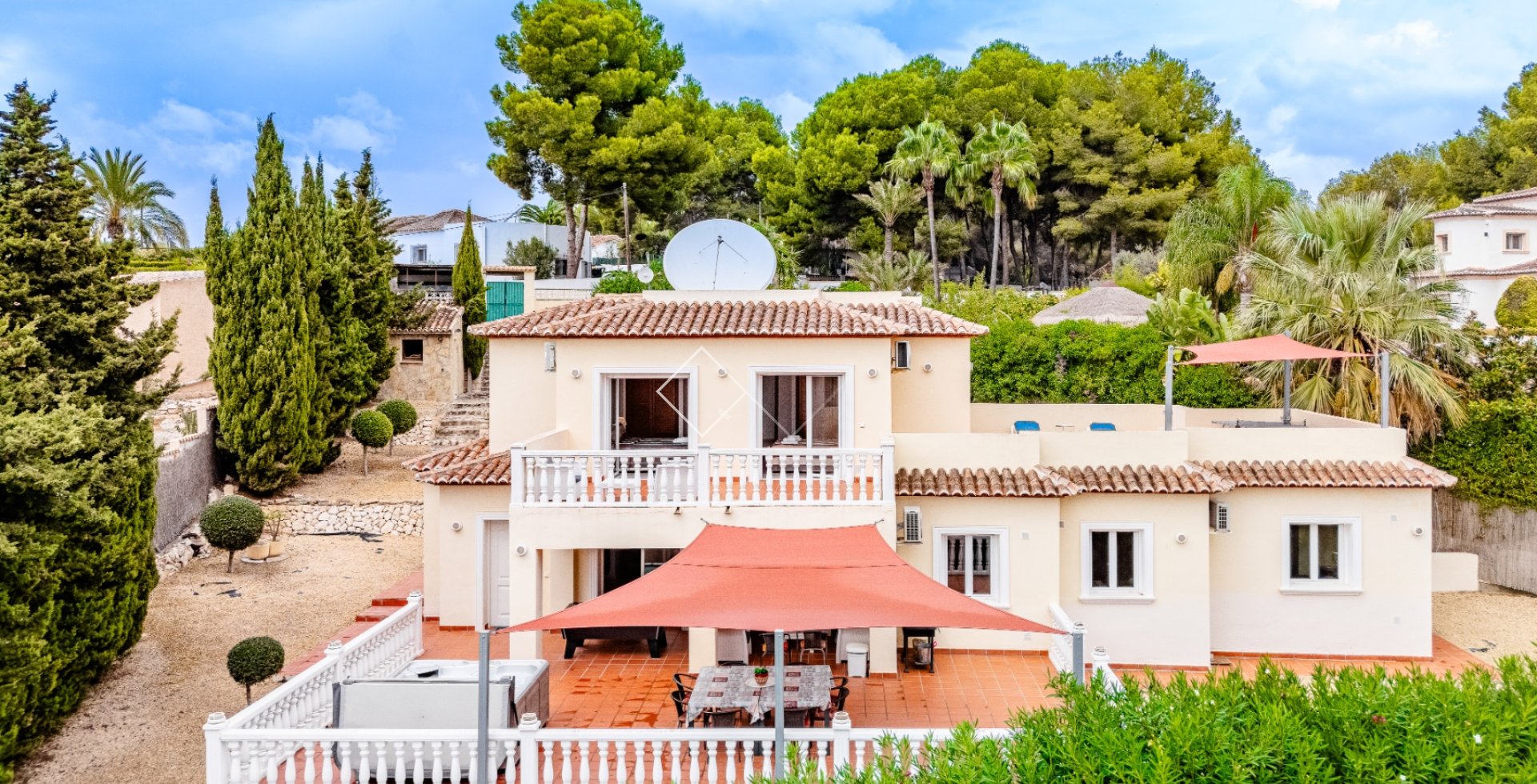 Resale - Villa - Moraira - El Tesoro