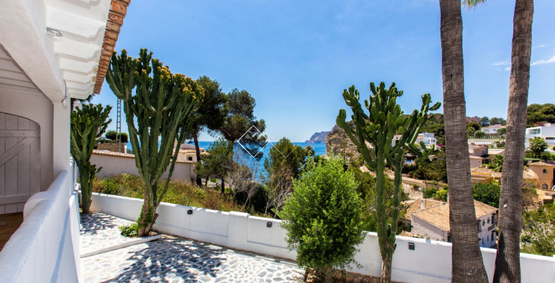 Resale - Villa - Benissa - Cala Advocat