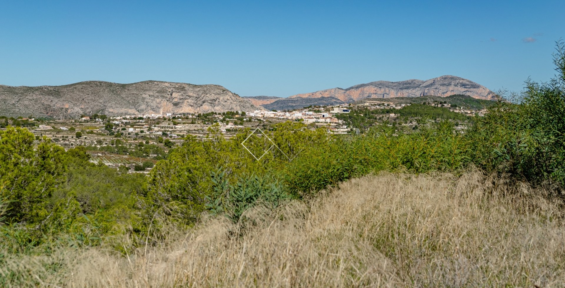 Resale - Villa - Moraira