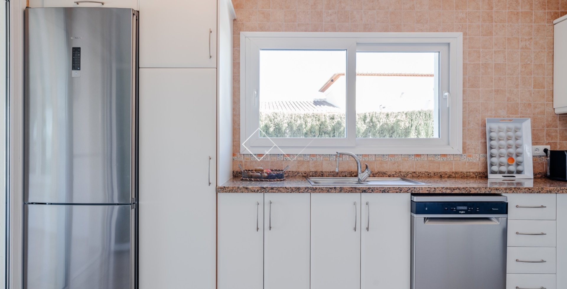 Resale - Villa - Moraira