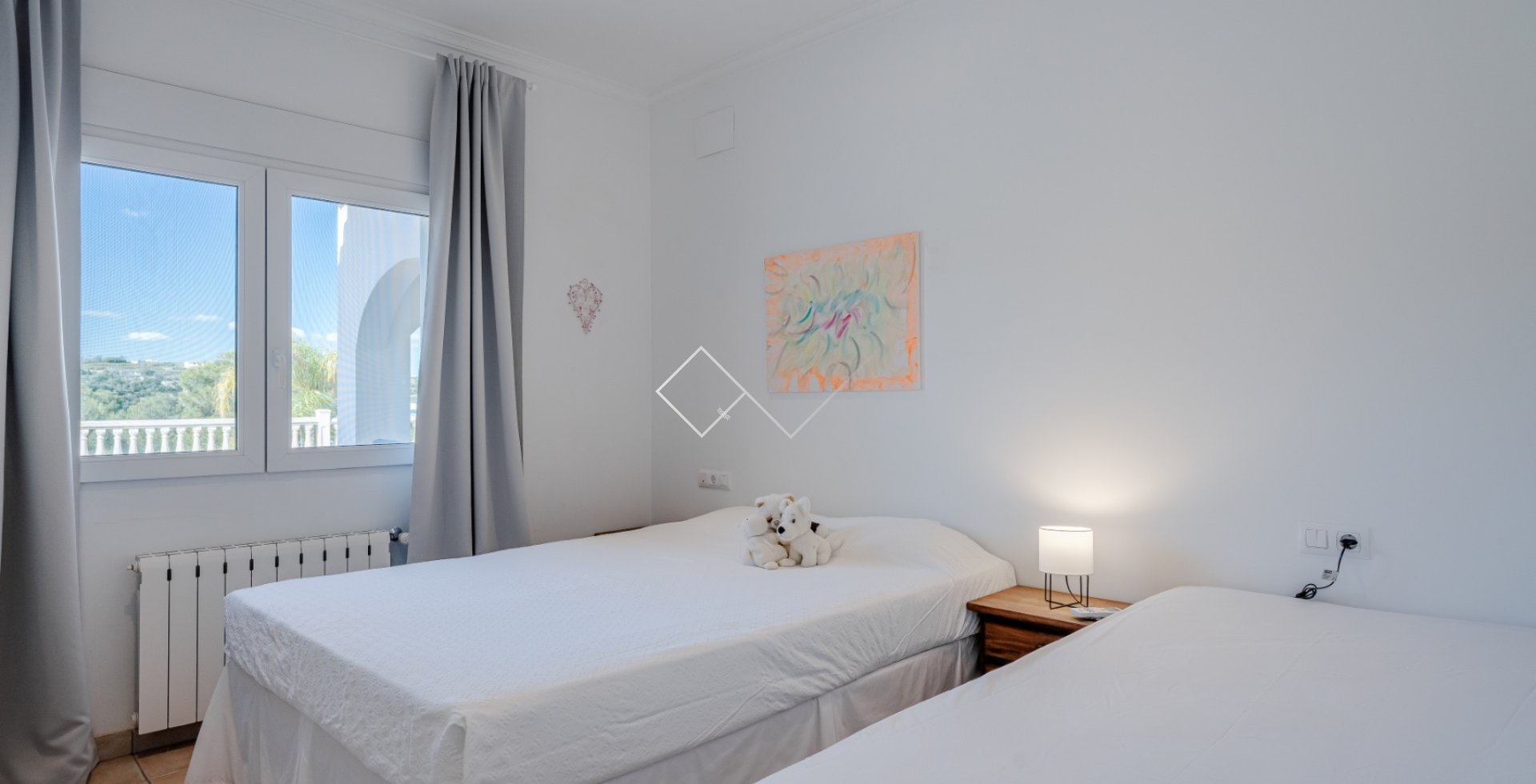 Resale - Villa - Moraira