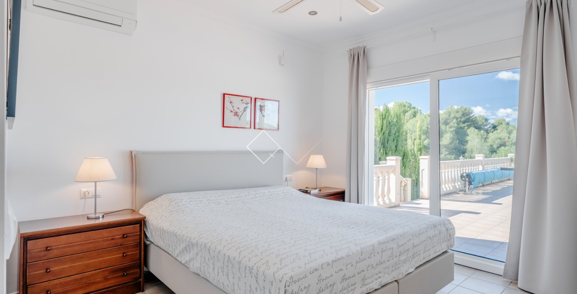 Resale - Villa - Moraira