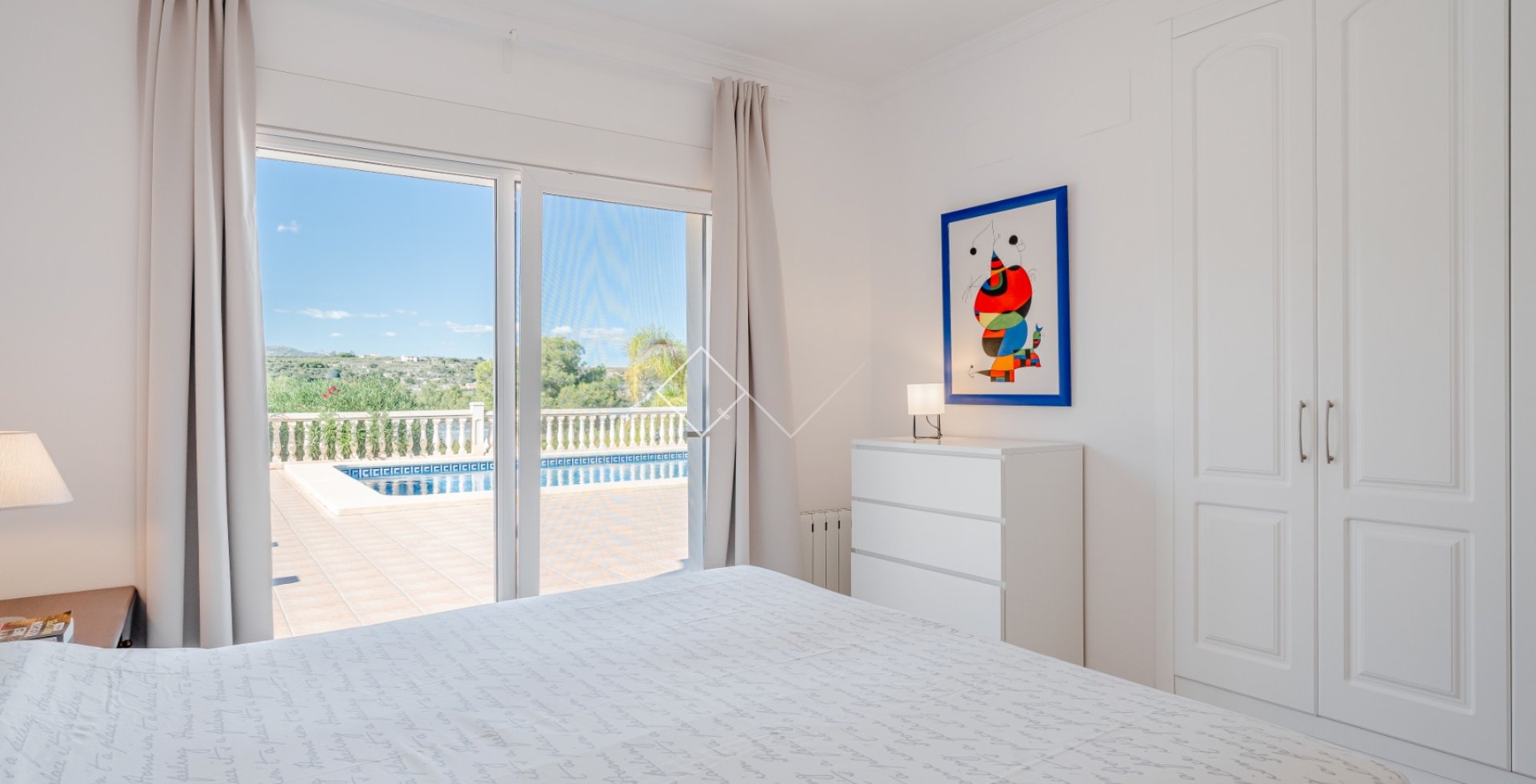 Resale - Villa - Moraira