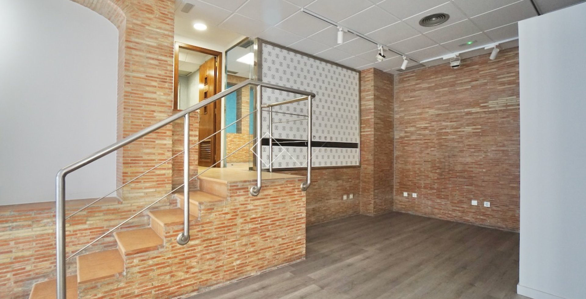  - commercial_premises - Moraira - Casco Urbano