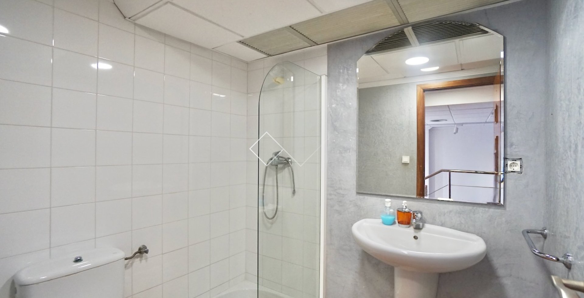  - commercial_premises - Moraira - Casco Urbano