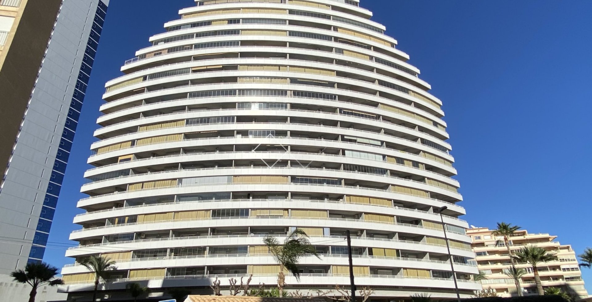  - Apartment / Flat - Calpe - 1º  linea al mar