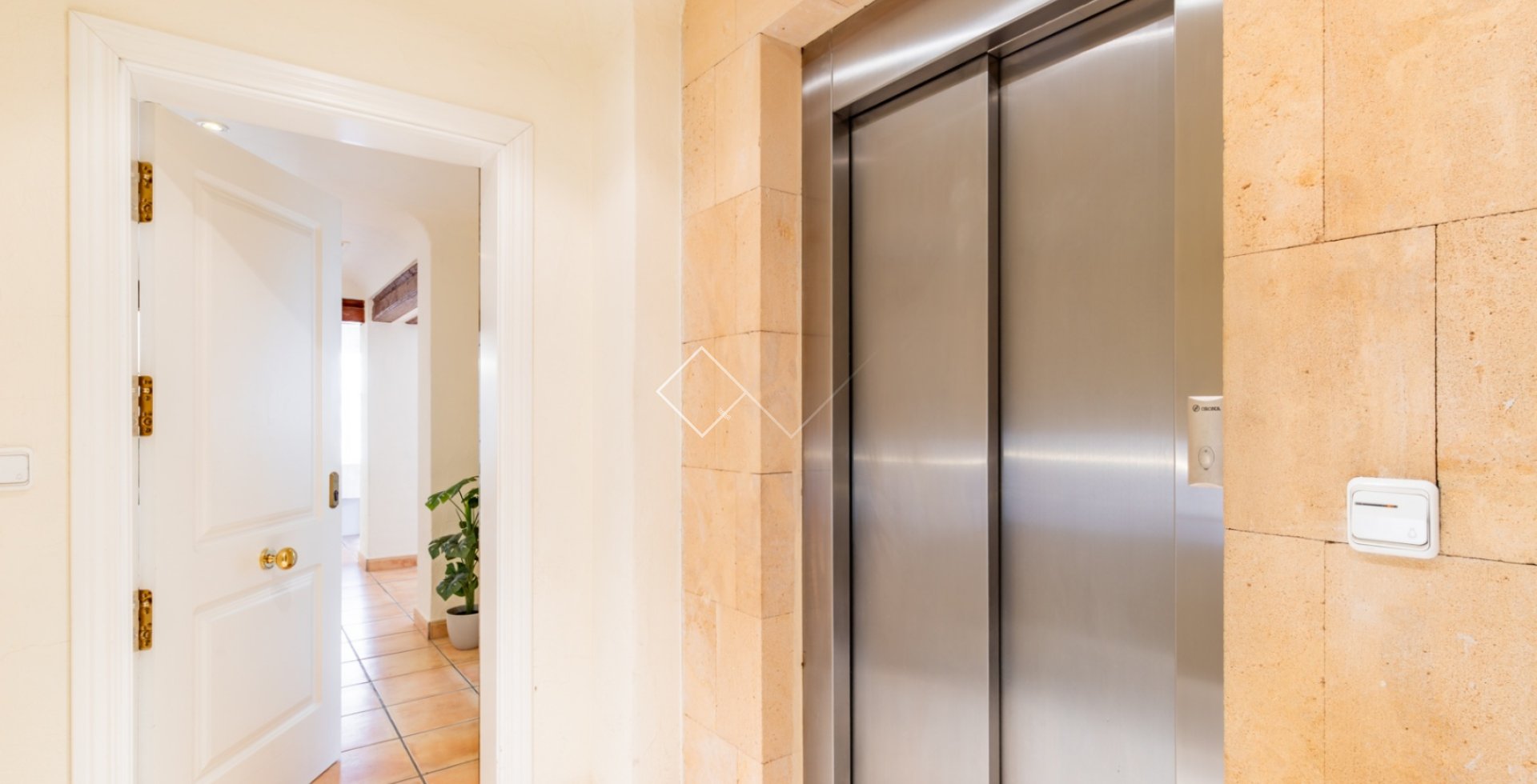  - Appartement / Logement - Moraira - Centro